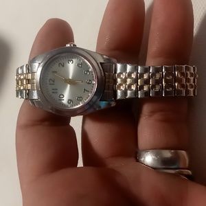 Vintage Fmd watch gold and silver tone NEW battery. Keeps perfect time